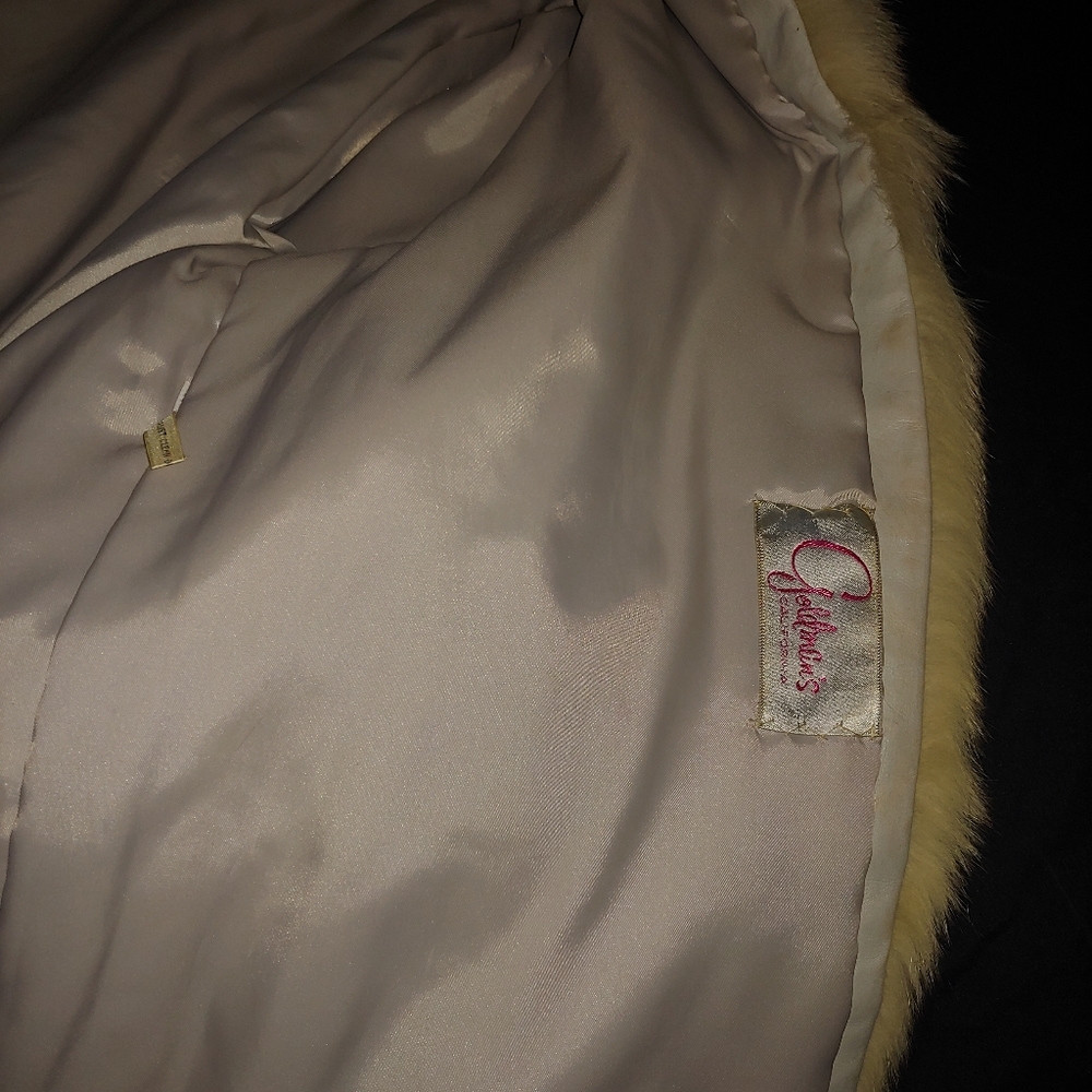 Fox fur - Picture 3 of 3
